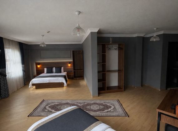 Üç Kişilik Triple Odamız