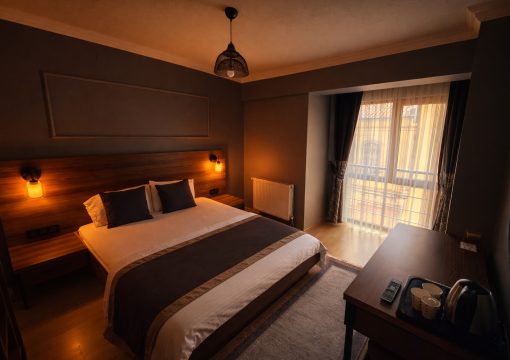 İki Kişilik Double Yataklı Oda ( Aile Odası )