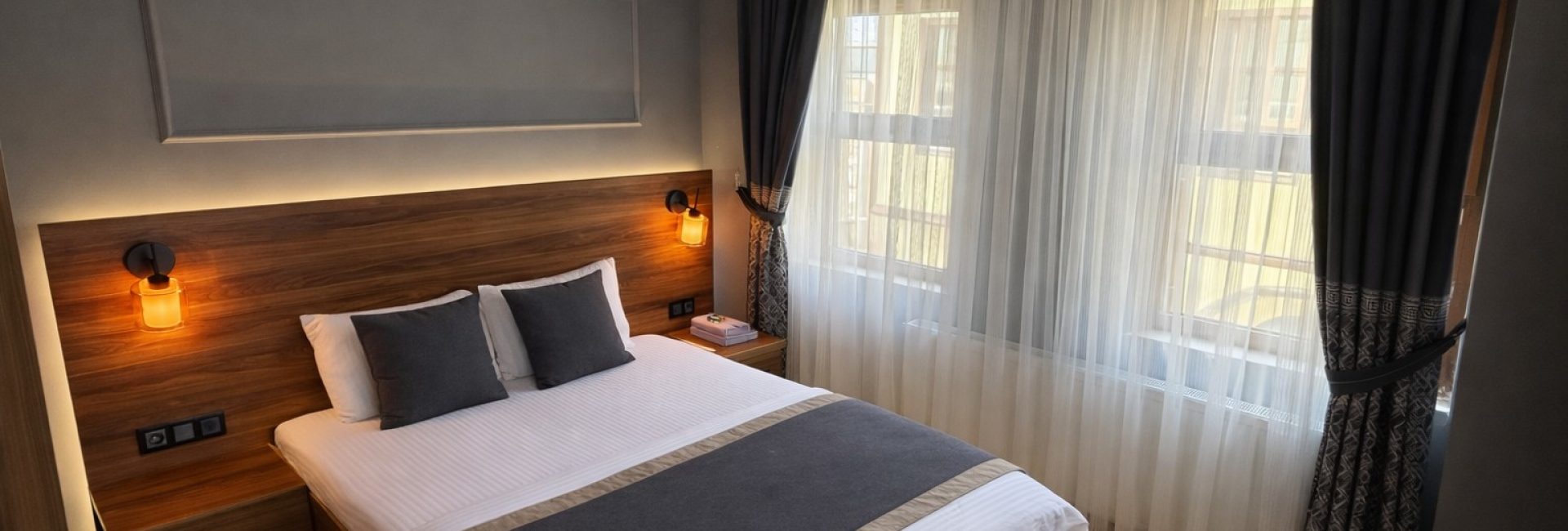 Tek Kişilik Double Yataklı Oda